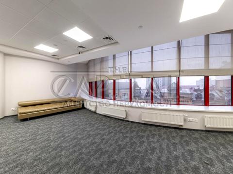 комерційна за адресою Київ, Січових Стрільців вул. (Артема), 17