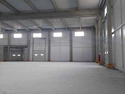 комерційна за адресою Балукова вул., 2