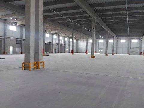 комерційна за адресою Балукова вул., 2