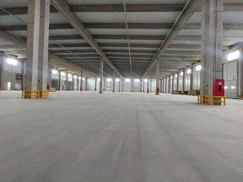 комерційна за адресою Балукова вул., 2