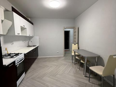 квартира за адресою Максима Залізняка вул., 1в