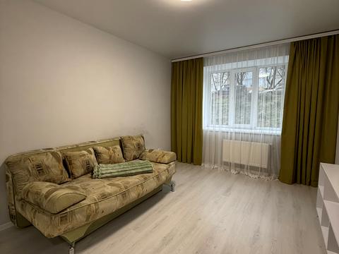 квартира за адресою Максима Залізняка вул., 1в