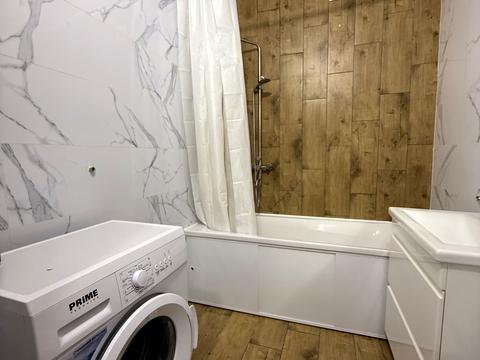 квартира за адресою Максима Залізняка вул., 1в