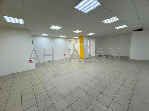 комерційна за адресою Микільсько-Слобідська вул., 6/2