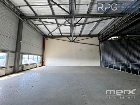 комерційна за адресою Бровари, Олега Онікієнка вул., 61