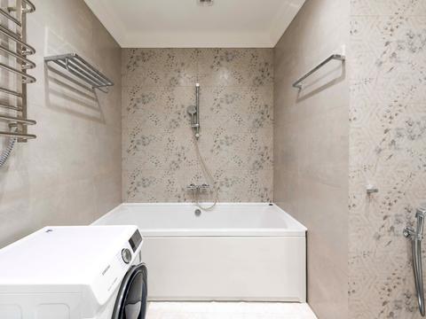 квартира за адресою Дніпровська набережна вул., 14-Б