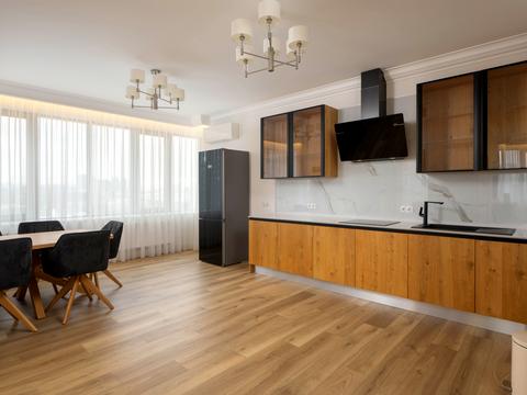 квартира за адресою Дніпровська набережна вул., 14-Б