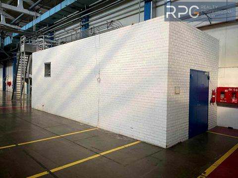 комерційна за адресою Межигірська вул., 1