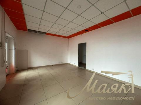 комерційна за адресою Київ, Дніпровська набережна вул., 16-Г