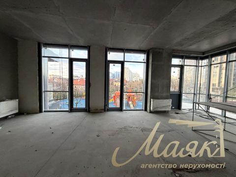 комерційна за адресою Андрія Верхогляда вул. (Михайла Драгомирова), (7 черга (будинок 2))