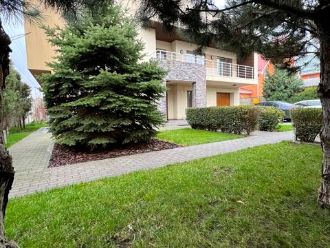 будинок за адресою смт. Обухівка, будівельників