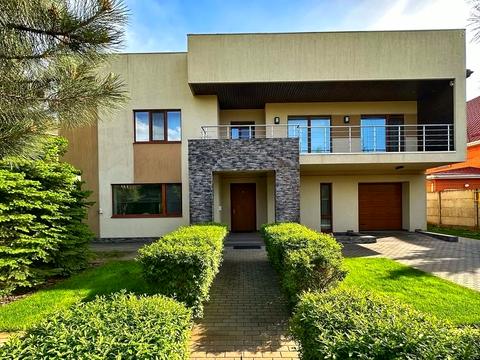 будинок за адресою смт. Обухівка, будівельників