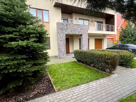 будинок за адресою смт. Обухівка, будівельників