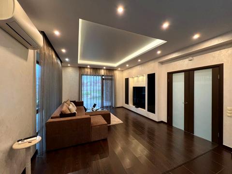 будинок за адресою смт. Обухівка, будівельників