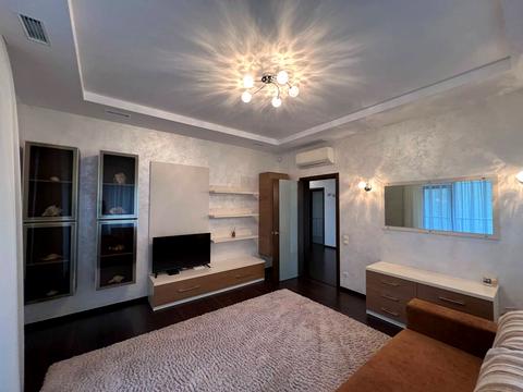 будинок за адресою смт. Обухівка, будівельників