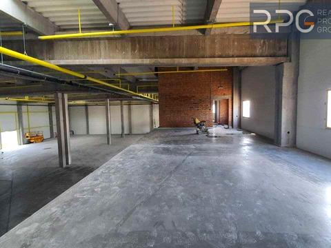 комерційна за адресою Івана Франка вул., 5