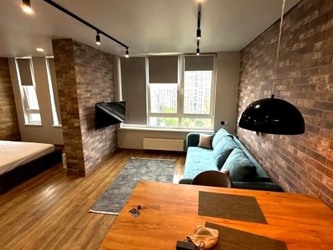 квартира за адресою Салютна вул., 2к3