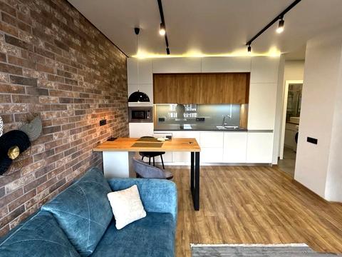 квартира за адресою Салютна вул., 2к3