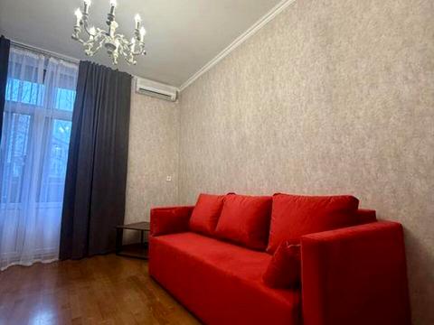 квартира за адресою Хрещатик вул. (Kreschatic), 25