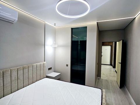 квартира за адресою Салютна вул., 2к24