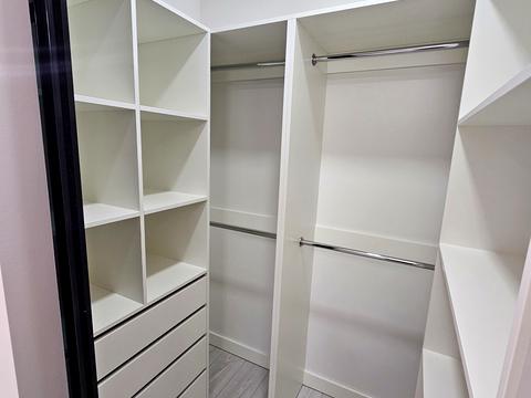 квартира за адресою Салютна вул., 2к24