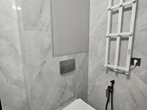 квартира за адресою Салютна вул., 2к24