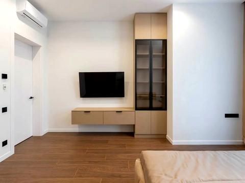 дом по адресу молодіжна