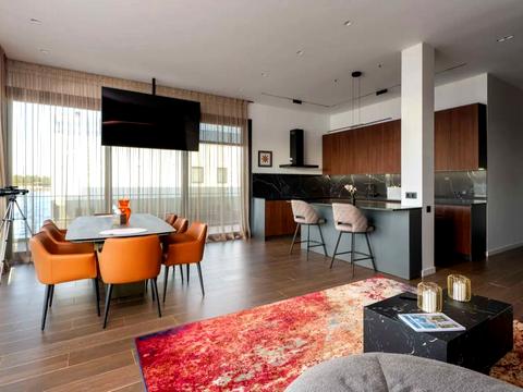 дом по адресу молодіжна