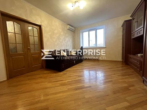 квартира за адресою Вітряні Гори вул., 2-Б