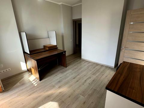 коммерческая по адресу Антоновича ул. (Горького), 103