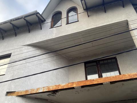 комерційна за адресою 6-та Садова, 73