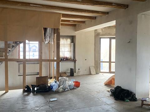 комерційна за адресою 6-та Садова, 73