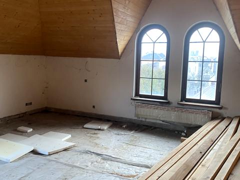 комерційна за адресою 6-та Садова, 73