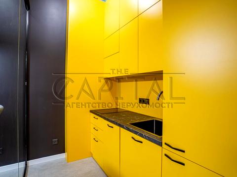 коммерческая по адресу Богдана Хмельницкого ул., 9