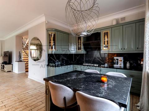 дом по адресу Київська ул.