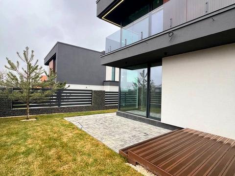 дом по адресу Олекси Довбуша ул.