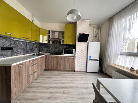 квартира по адресу Практичная ул., 1