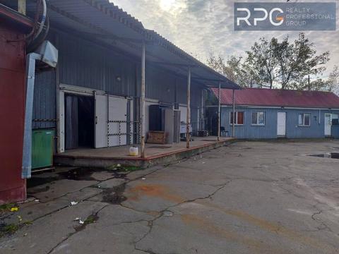 комерційна за адресою Київ, Каховська вул., 1