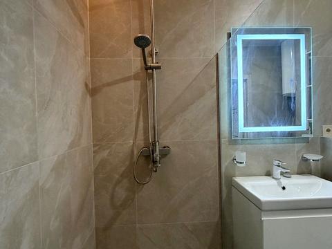 квартира по адресу Олександра Олеся ул., 5-А