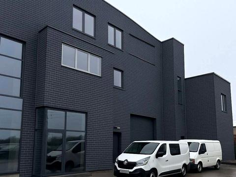 комерційна за адресою Івана Білика вул. (Яблунева), 15