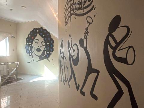 комерційна за адресою Кільцева вул., 12