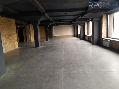 комерційна за адресою Костянтинівська вул., 66