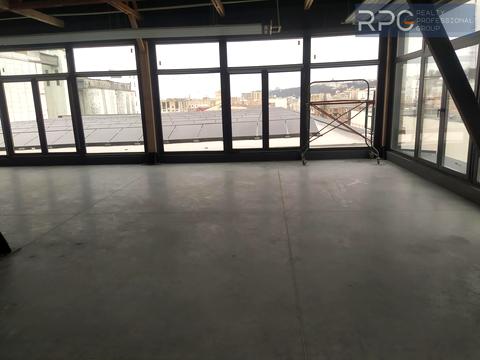 комерційна за адресою Костянтинівська вул., 66