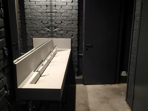 комерційна за адресою Костянтинівська вул., 66