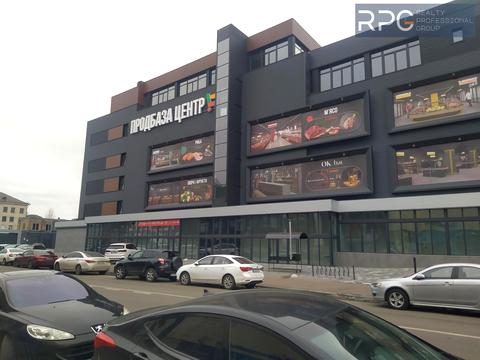 комерційна за адресою Костянтинівська вул., 66