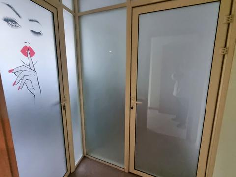 комерційна за адресою Анни Ахматової вул., 13-Г