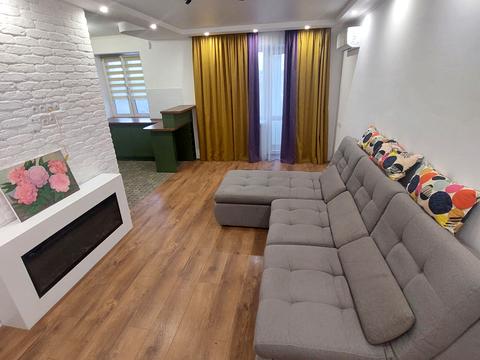 квартира за адресою Георгія Ґонґадзе вул. (Паризької Комуни), 7