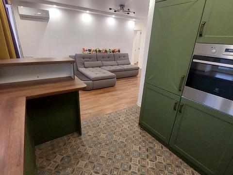 квартира за адресою Георгія Ґонґадзе вул. (Паризької Комуни), 7