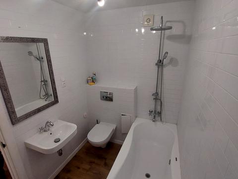 квартира за адресою Георгія Ґонґадзе вул. (Паризької Комуни), 7