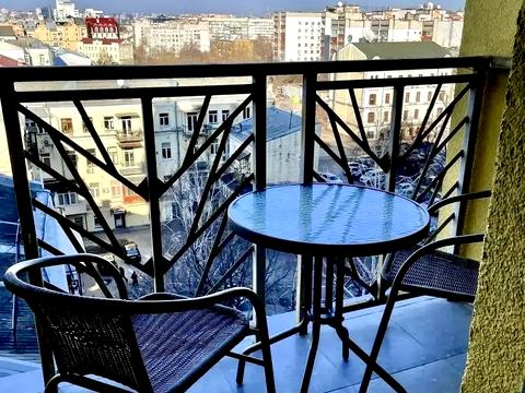 квартира за адресою Нижній Вал вул., (Будинок 1)